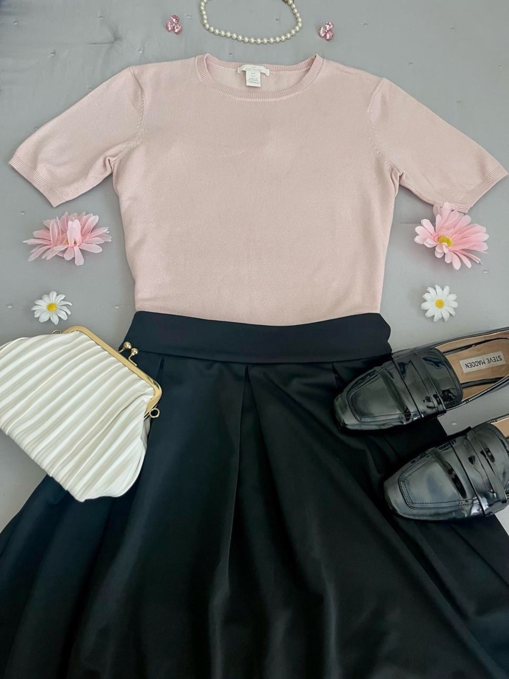 Black Pleated Skirt 🖤
